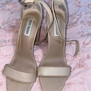 STEVE MADDEN BEIGE SANDAL HEELS